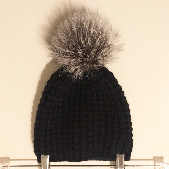 Norla Accessories - Norla knit pom pom hat.